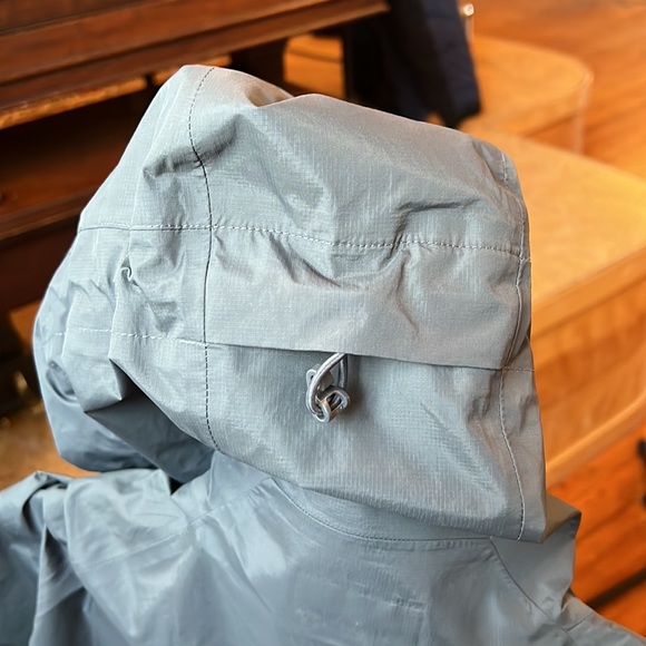 Pre Owned Patagonia Torrentshell Rain Jacket Size LG - Picture 13 of 13